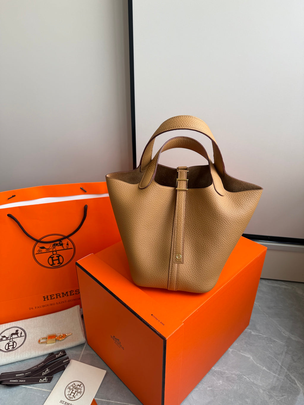 Hermes Picotin 18 Gold