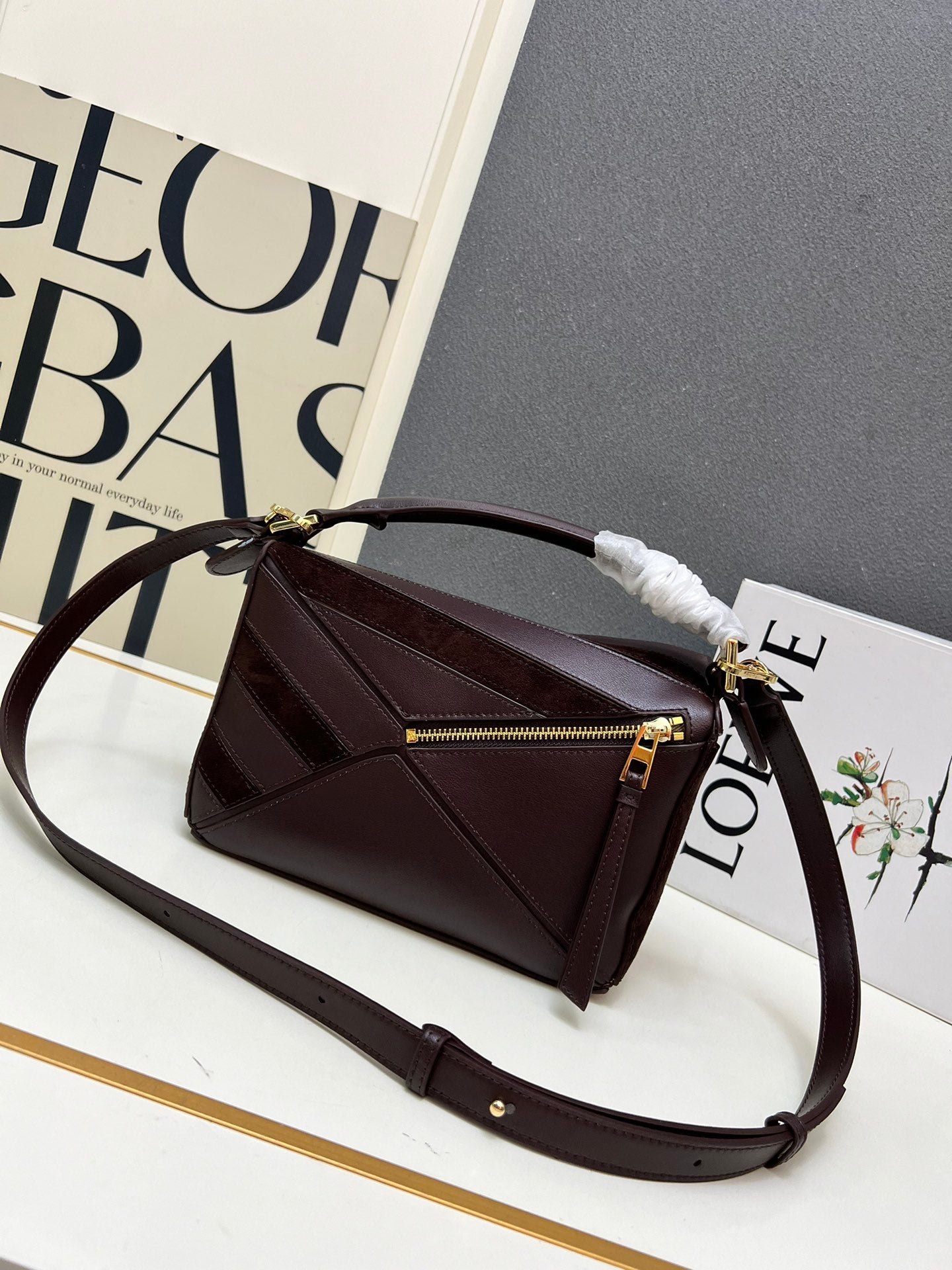 Loewe Puzzle Bag In Chocolate