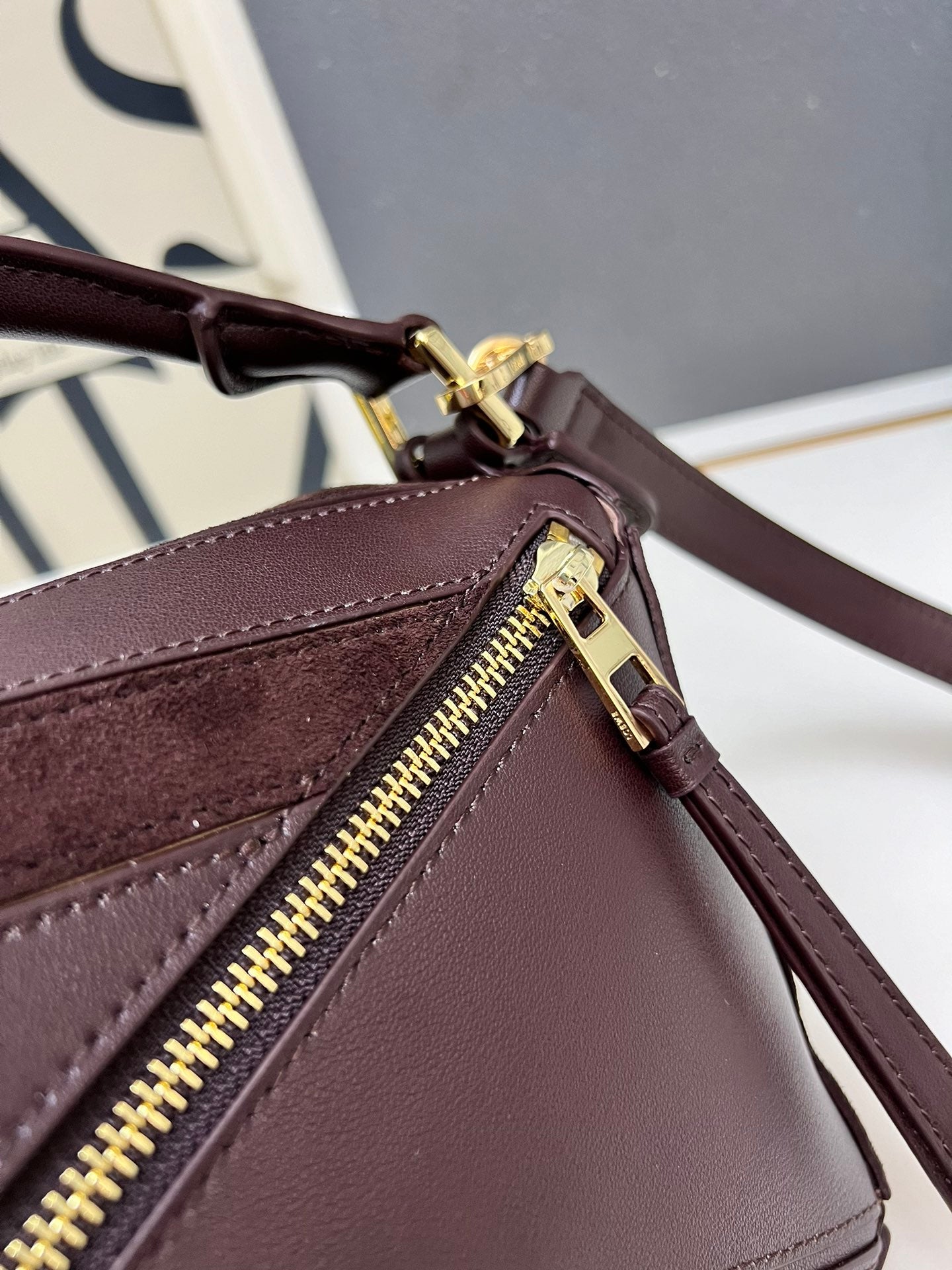 Loewe Puzzle Bag In Chocolate