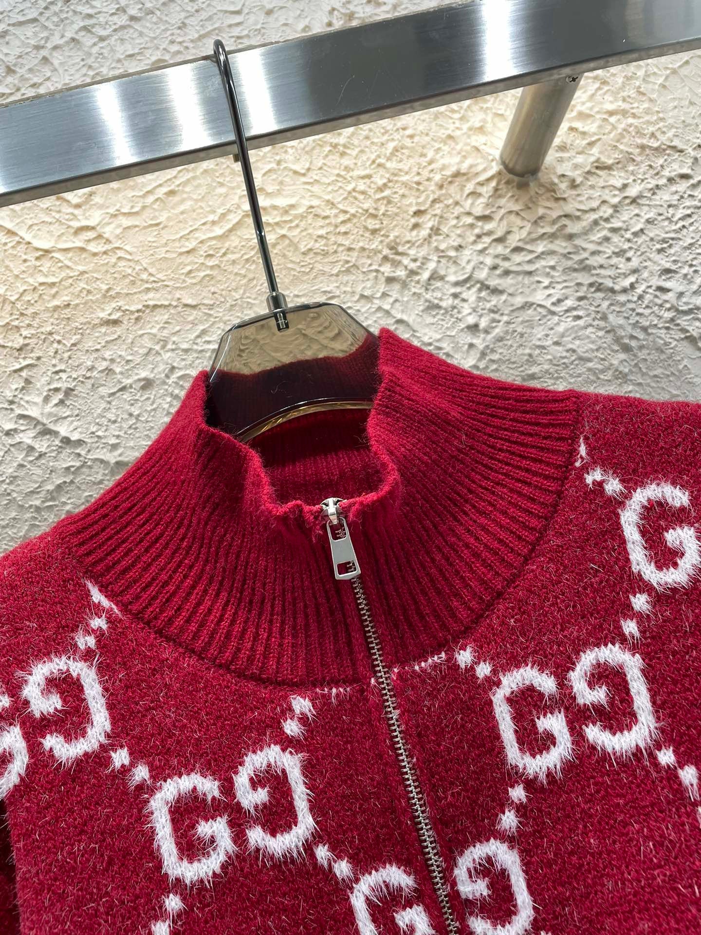 Gucci Sweater in bordo