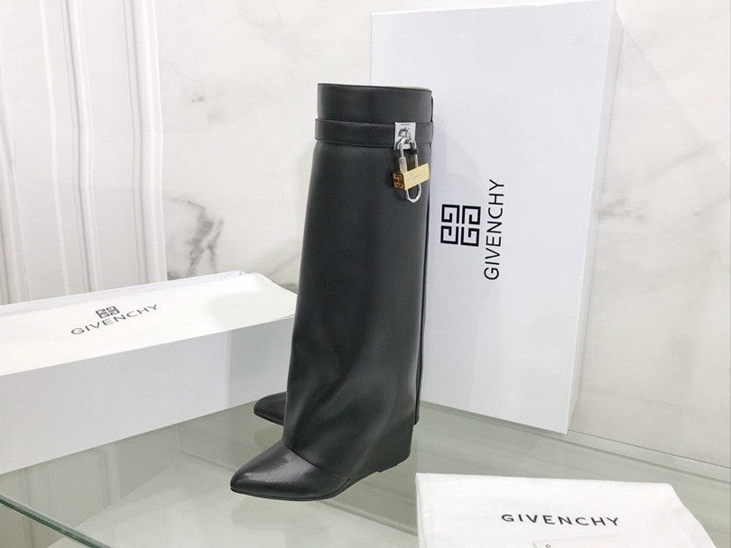 Ghete Givenchy Shark Lock negre