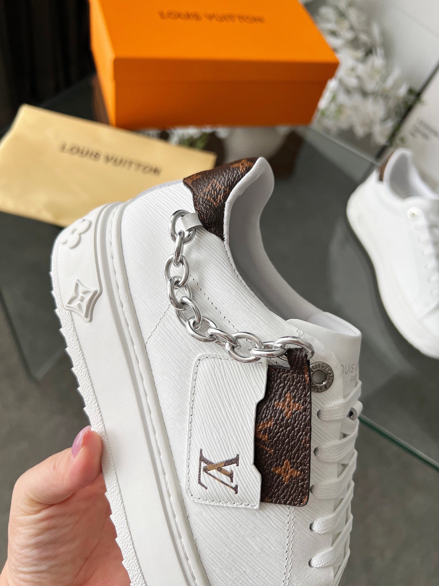 LV Sneaker 2025