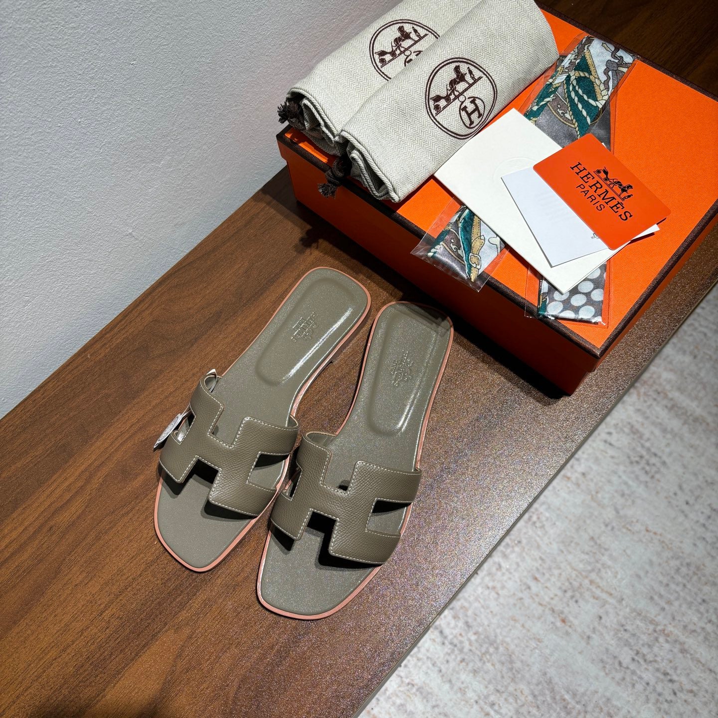 Hermes sandals grey