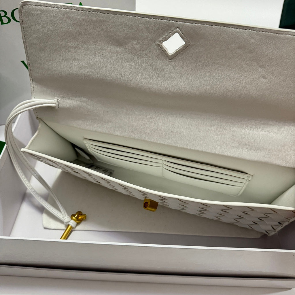 Bottega Veneta clutch Andiamo