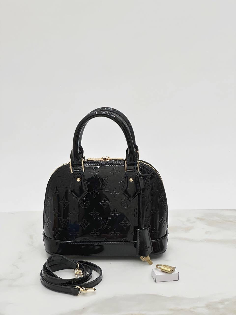 Louis Vuitton Alma