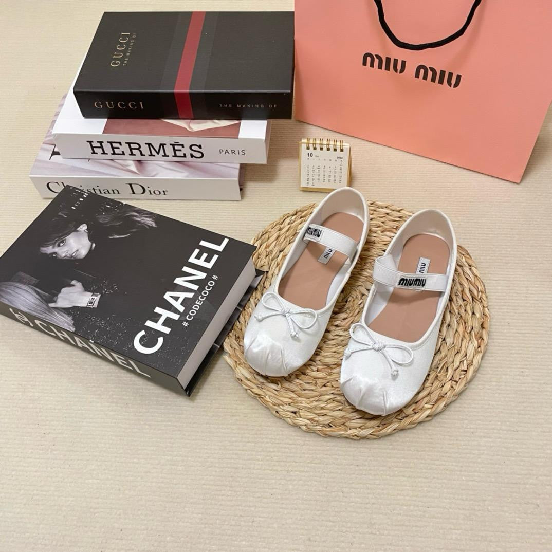 Balerini Miu Miu