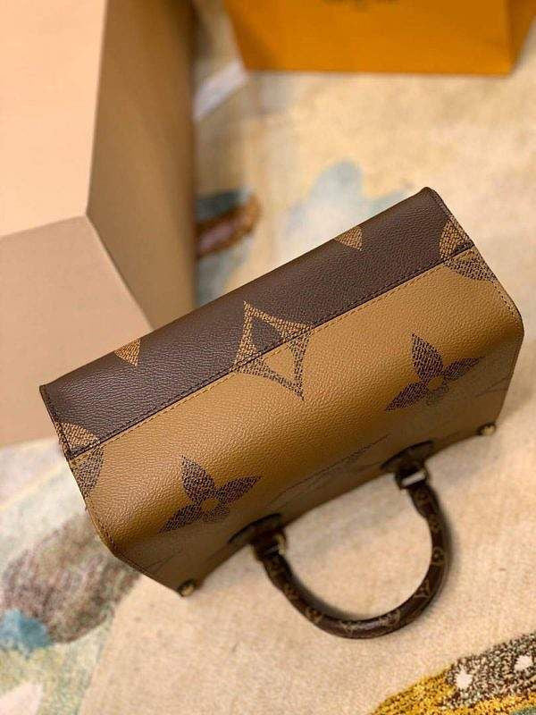 LOUIS VUITTON OnTheGo
