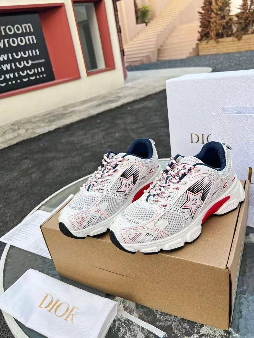 Adidași Dior Star