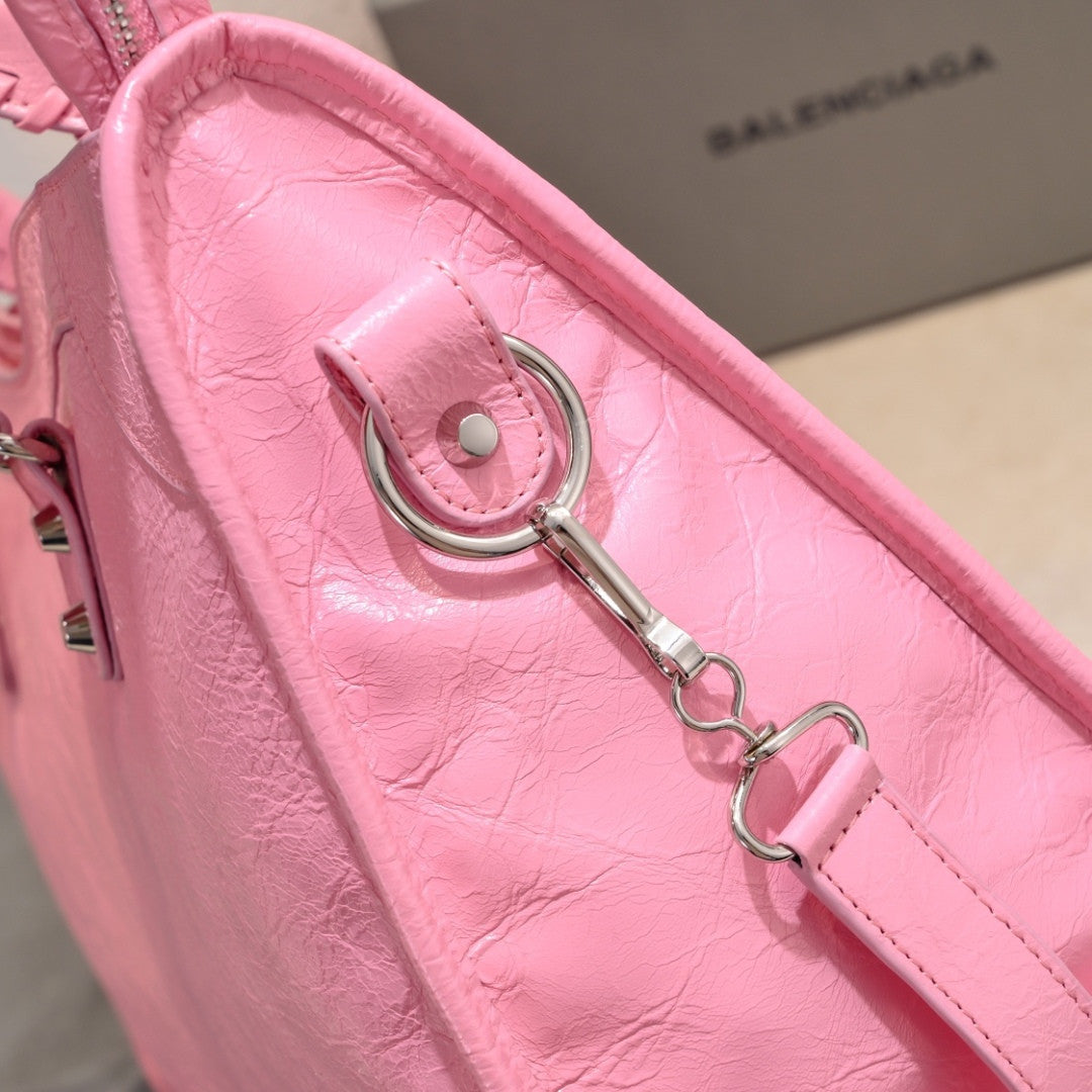Balenciaga Le City Bag in Pink