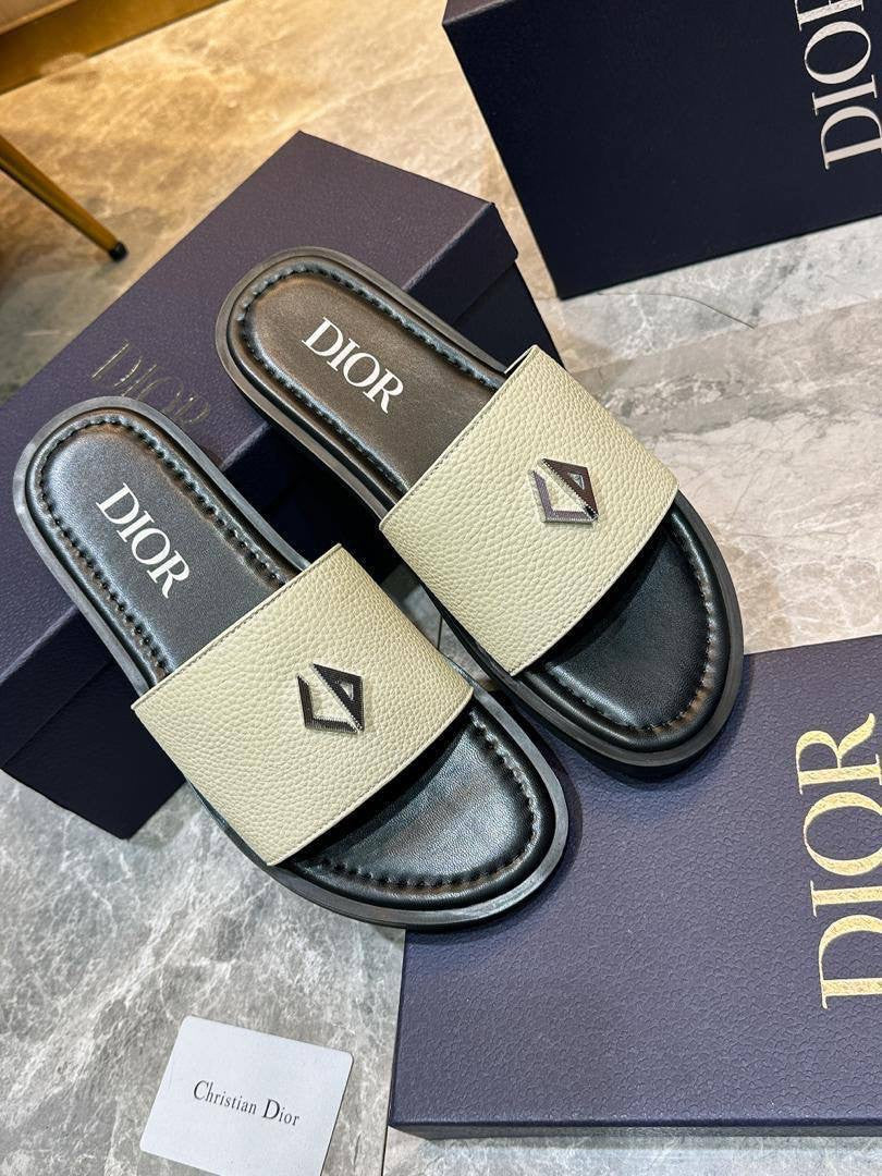 Dior slippers unisex