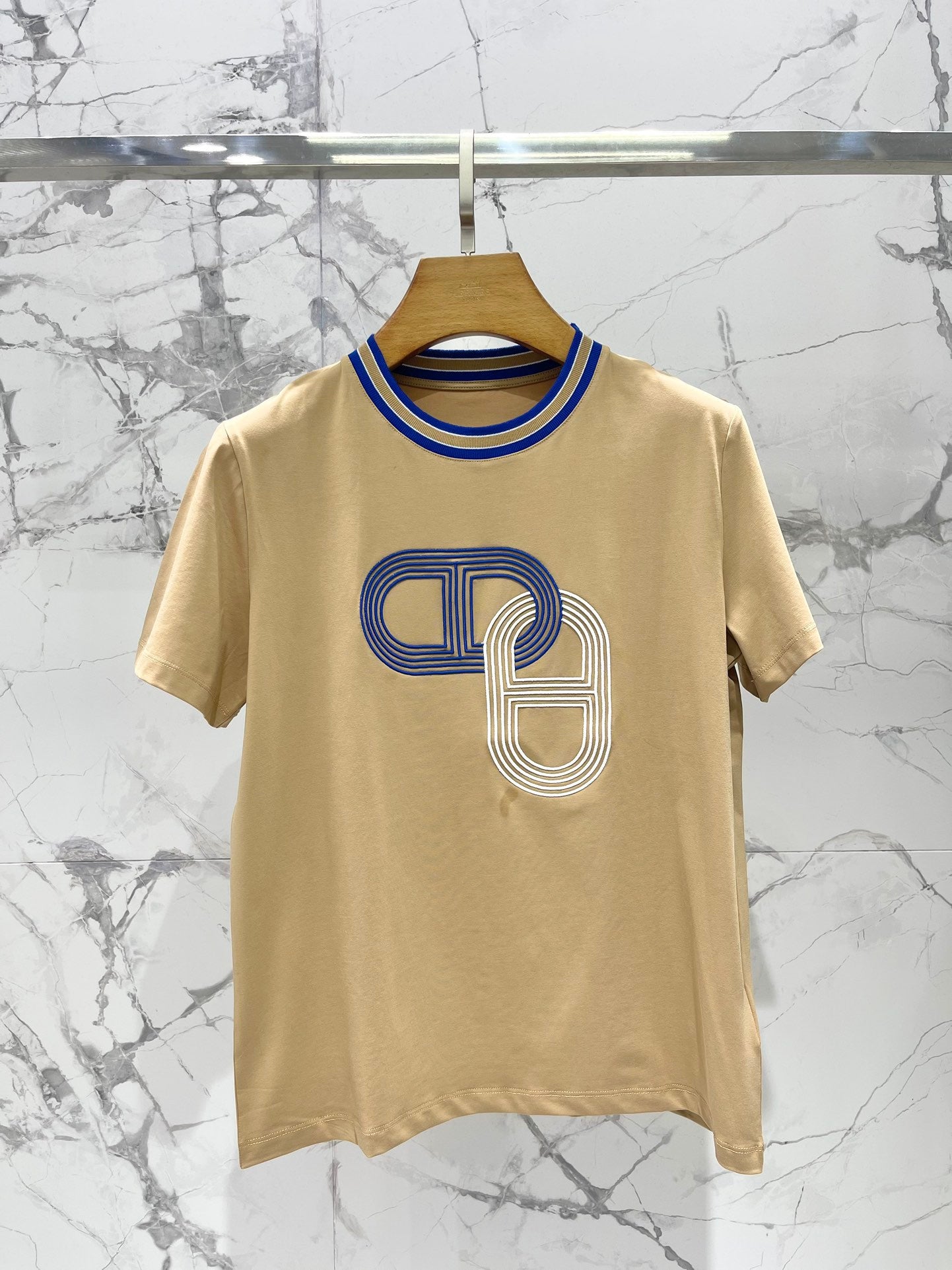Hermes t-shirt