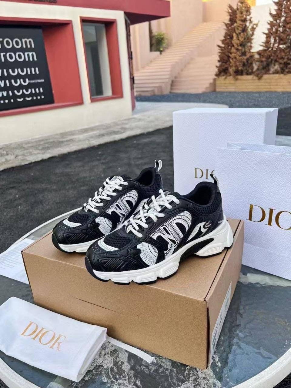 Teniși Dior negri