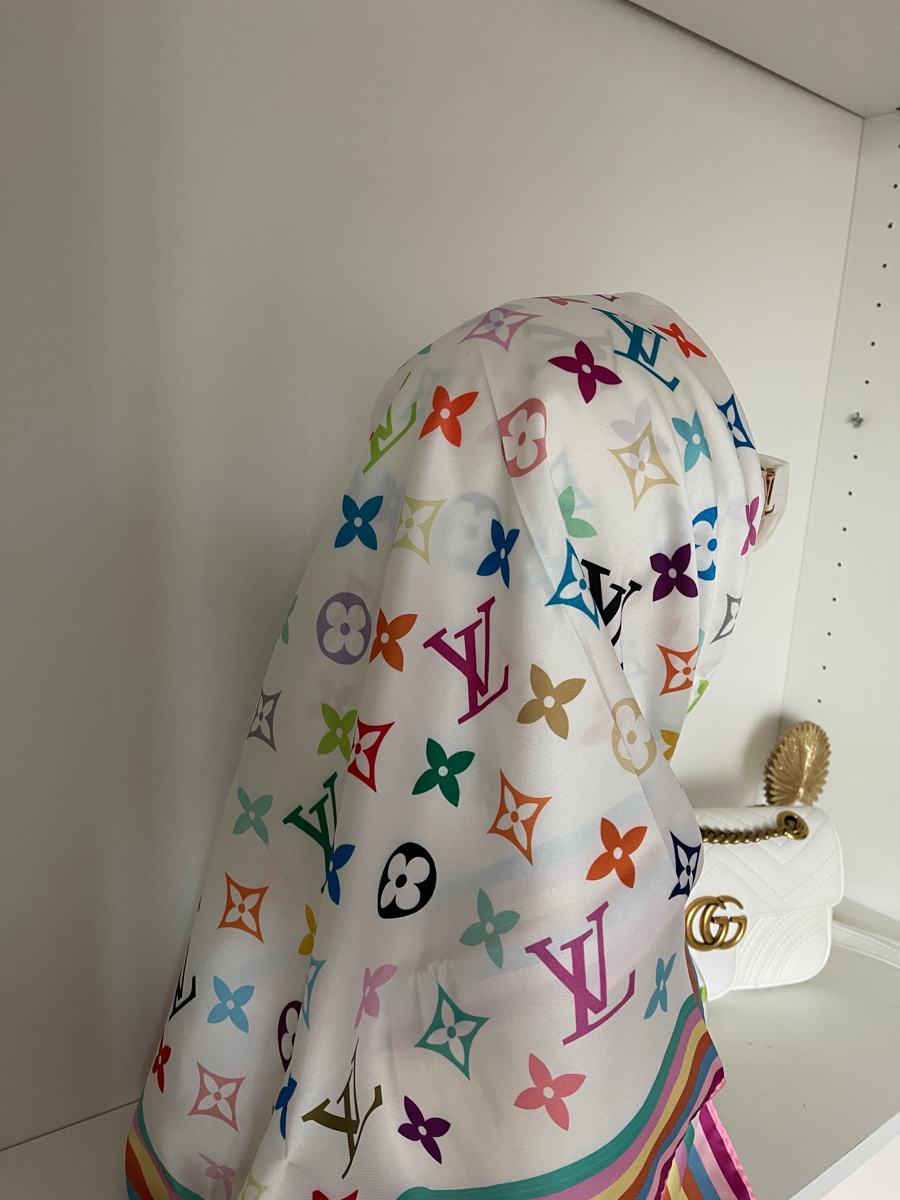 Louis Vuitton scarf