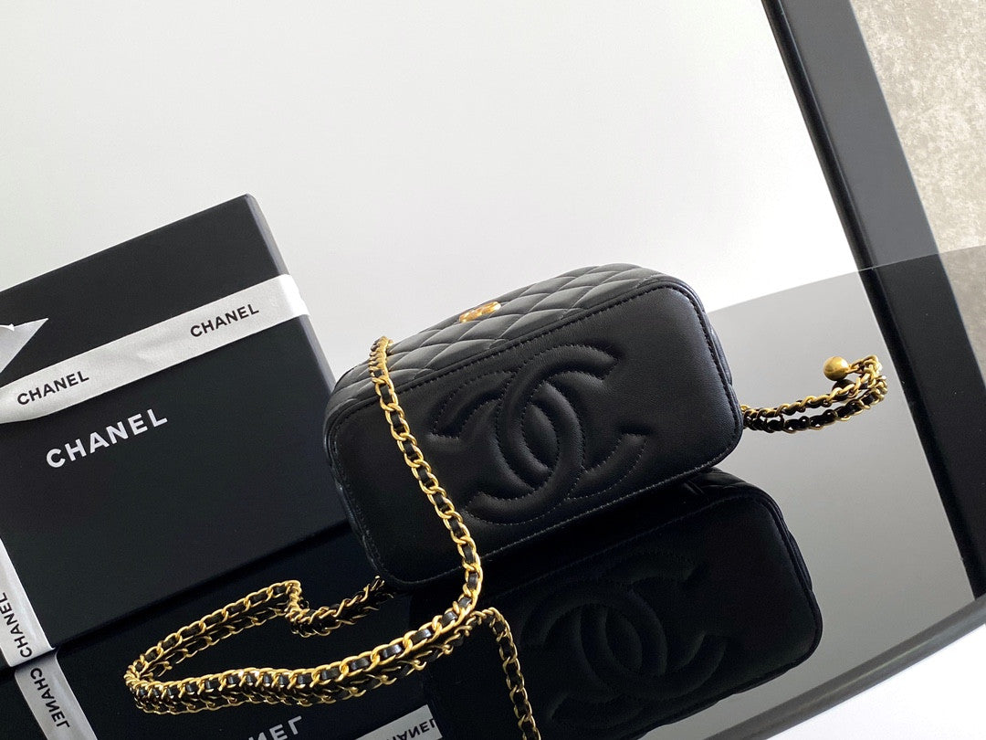 Chanel vanity bag black