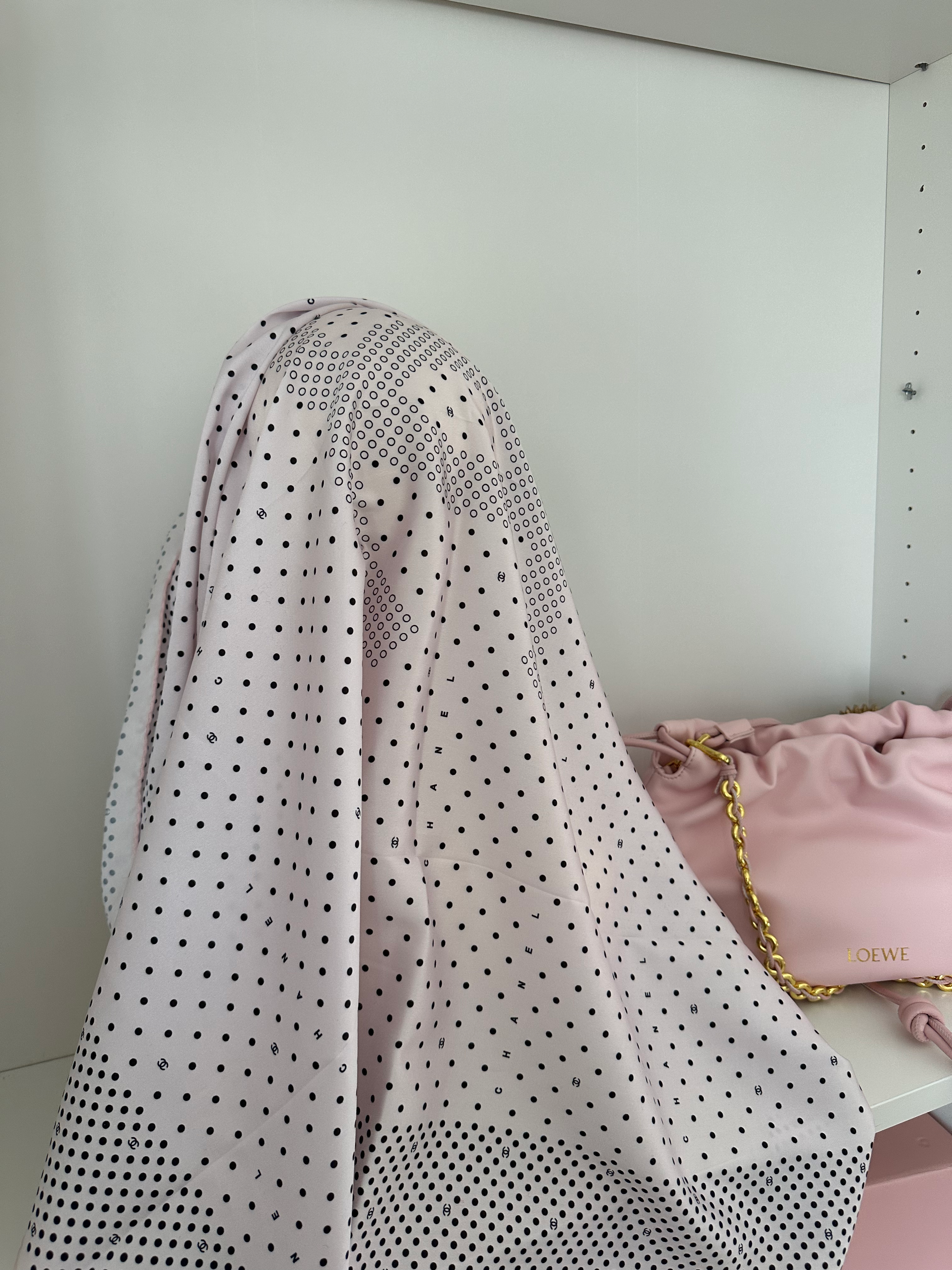 Scarf Chanel soft pink