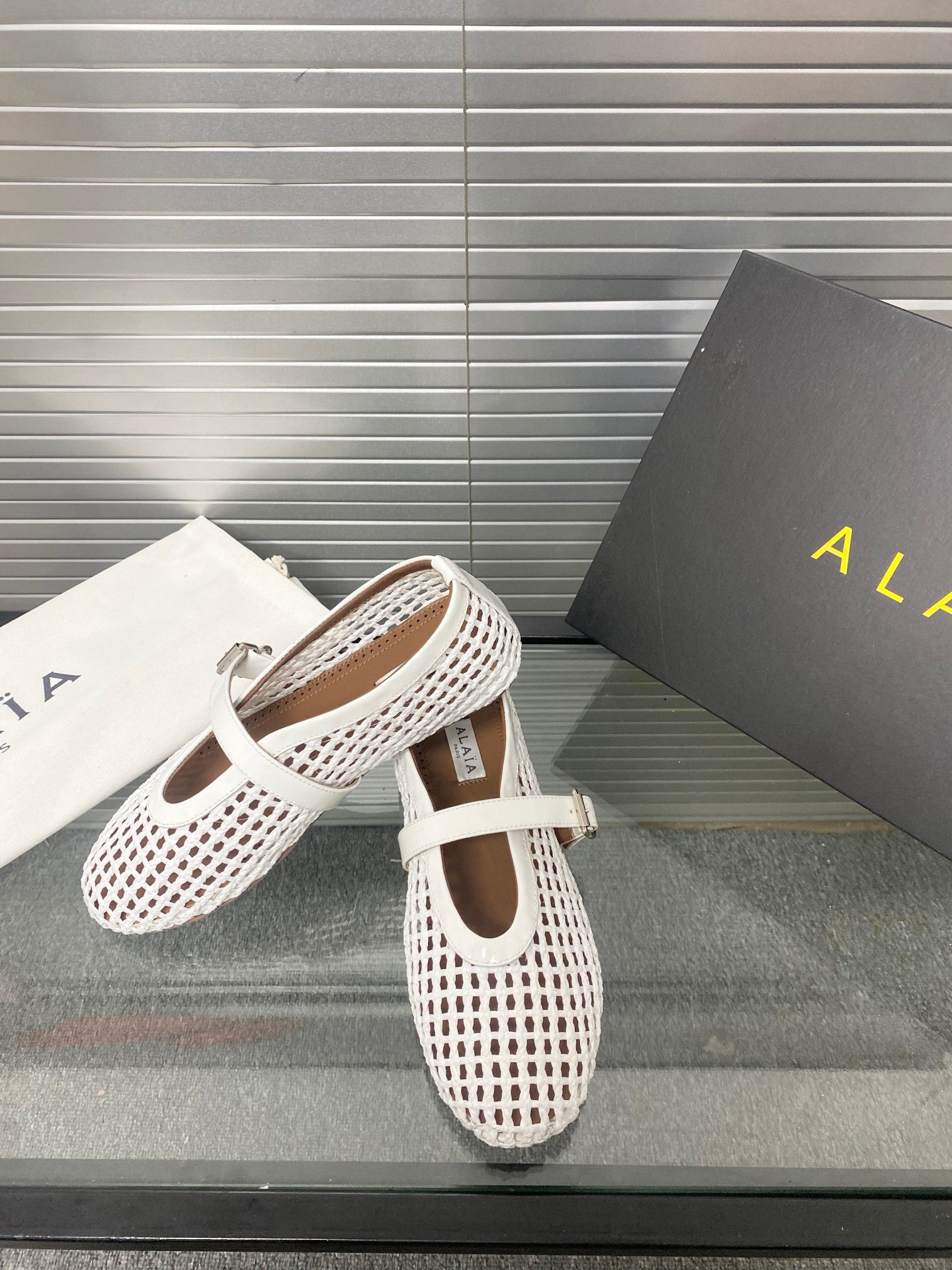 Alaia leather ballet flats