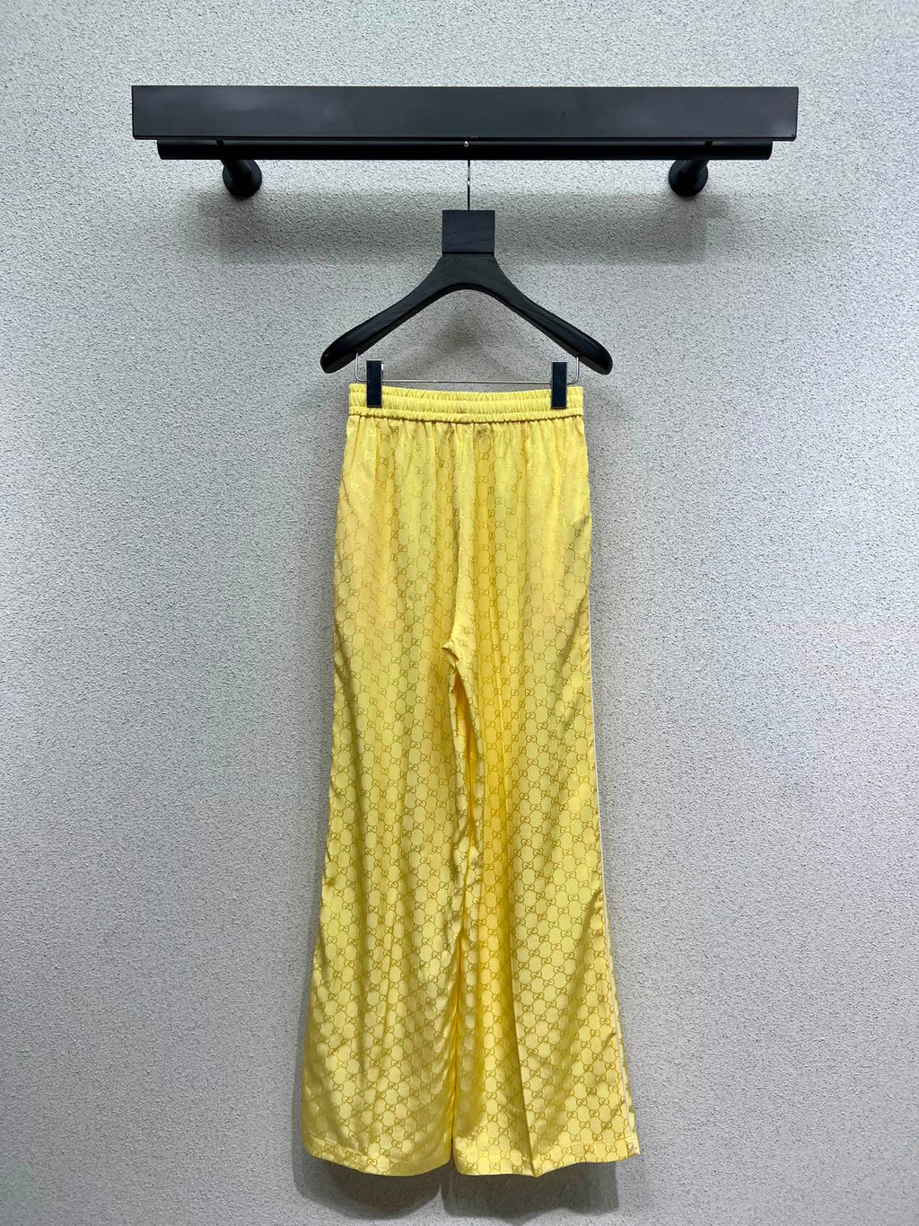 Gucci set yellow