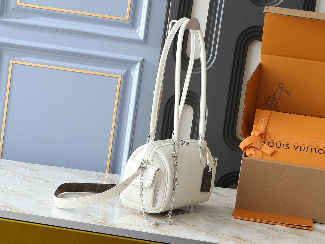Louis Vuitton speedy cargo