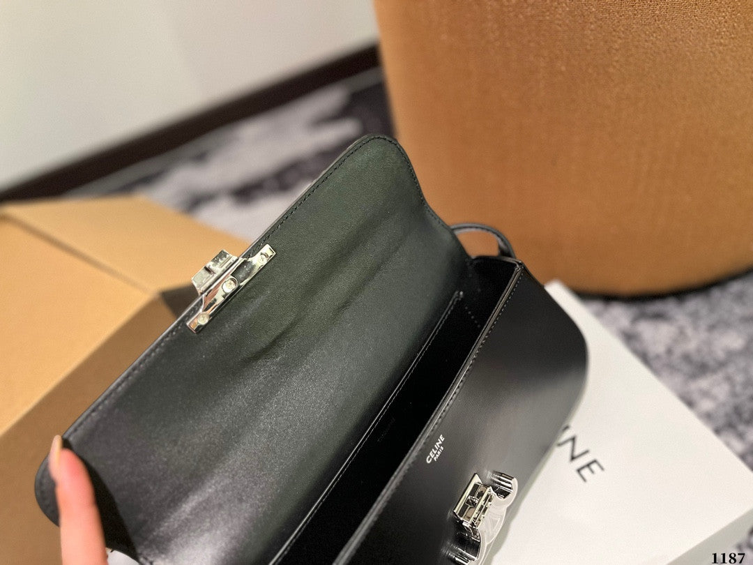 Celine Lola Bag In Black