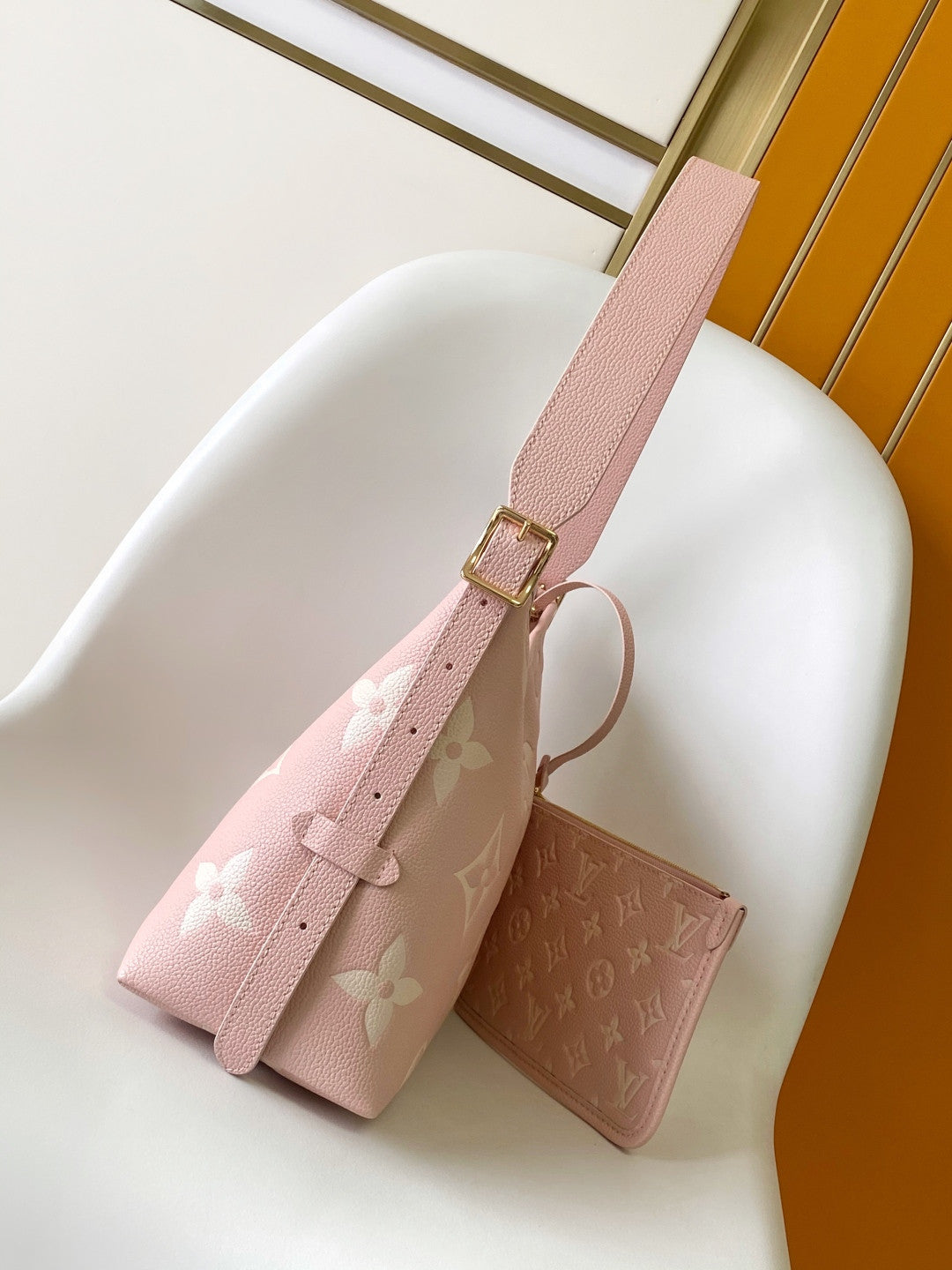 LV Carry all