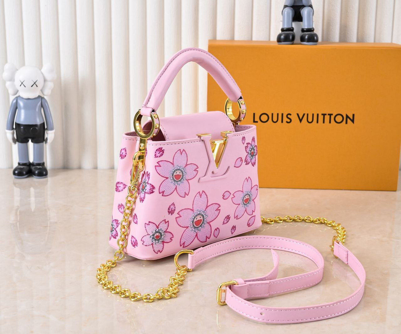 Louis Vuitton capucines pink