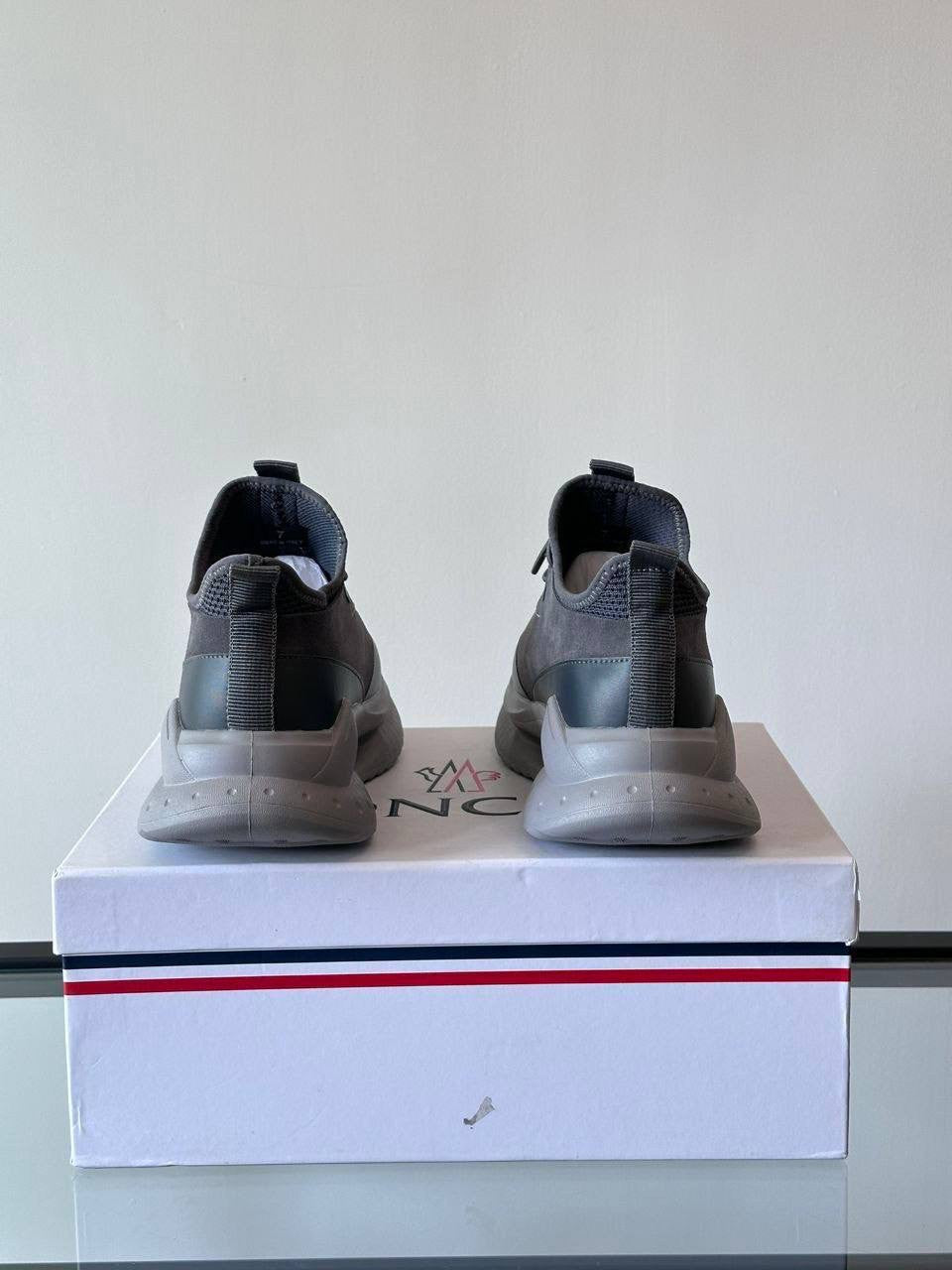 Moncler sneakers grey