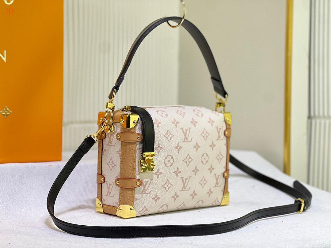 Louis Vuitton bag