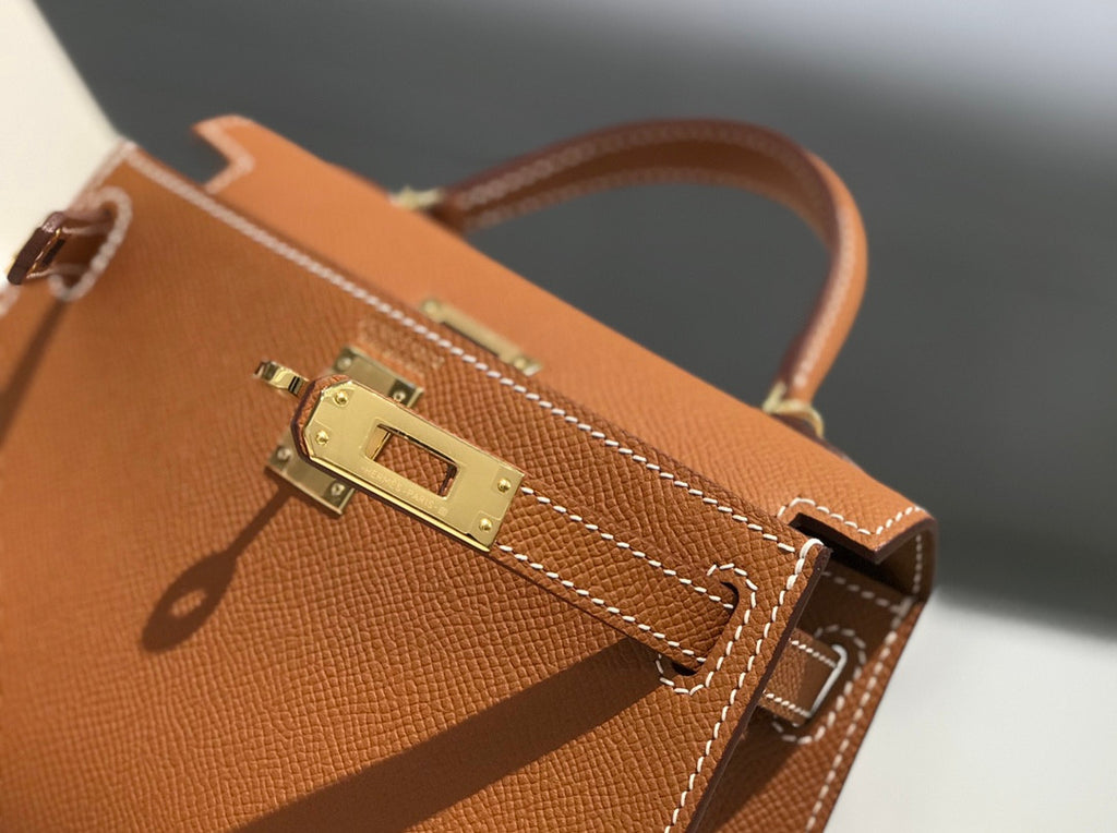 Hermes Kelly Mini 19