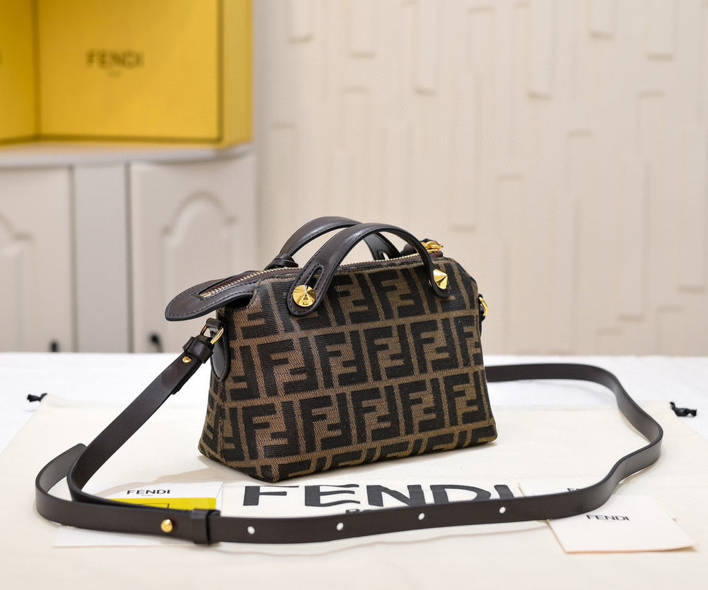 Fendi purse short handle