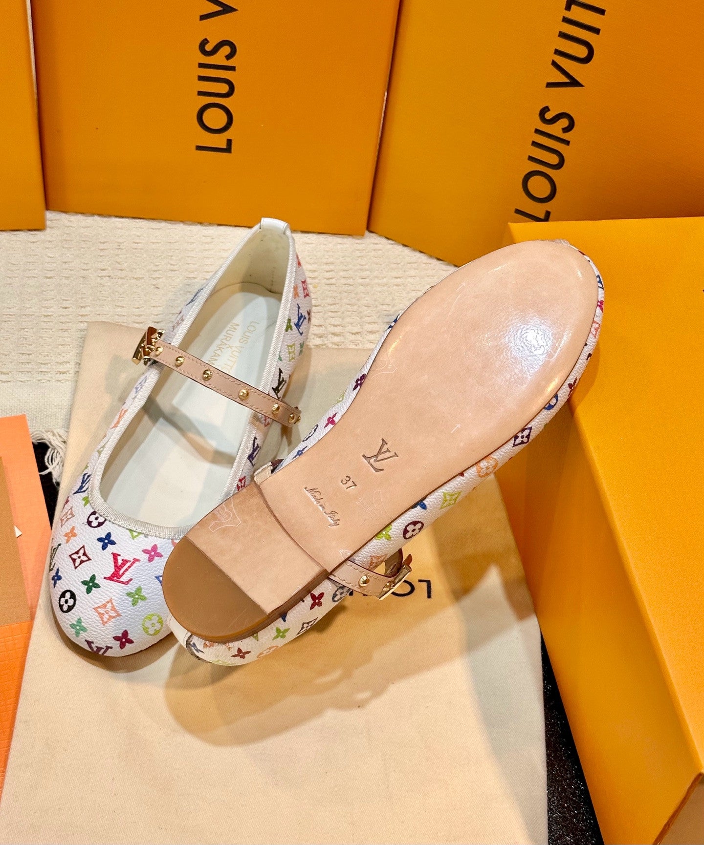 LV flat ballerina