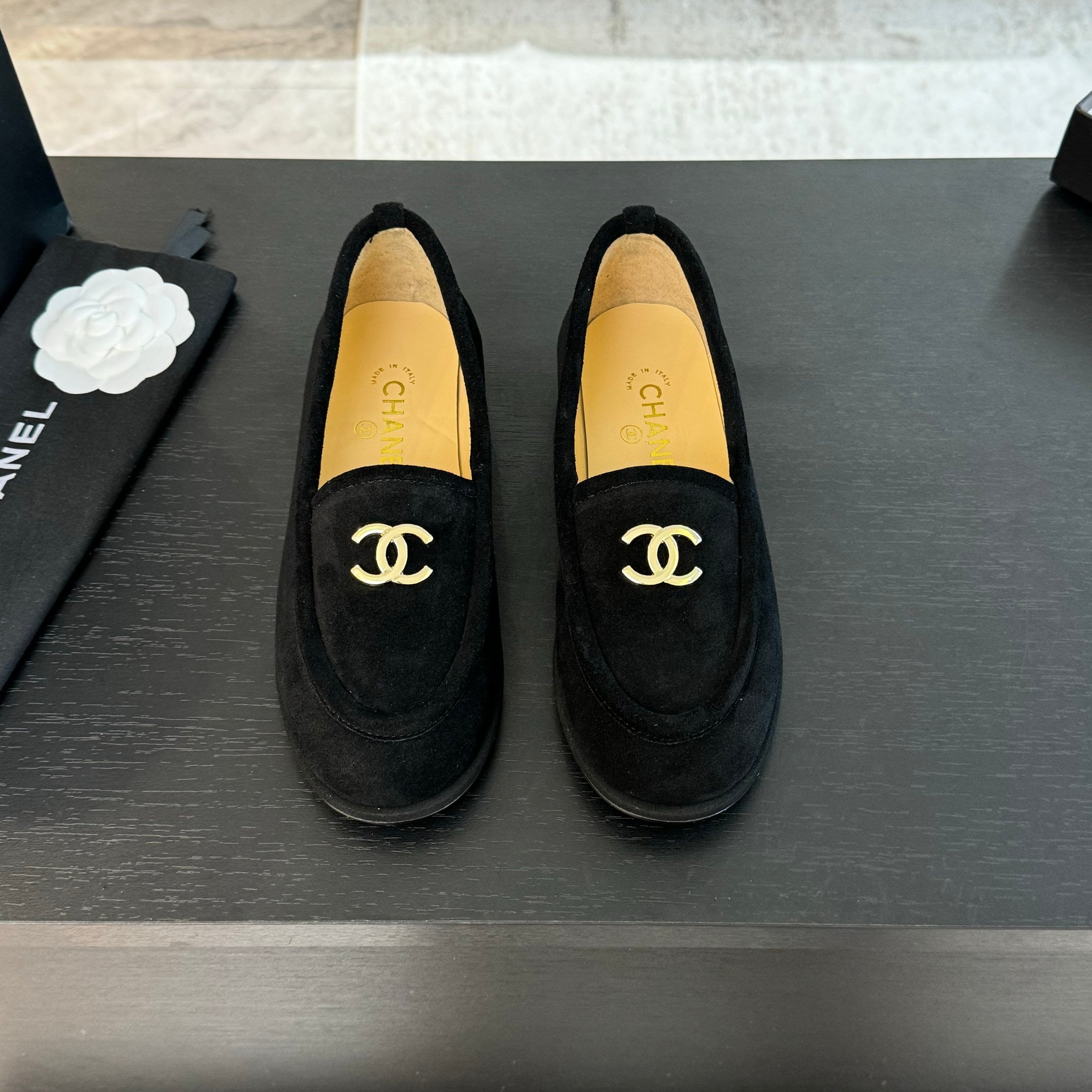 CC Loafers In Black Suede