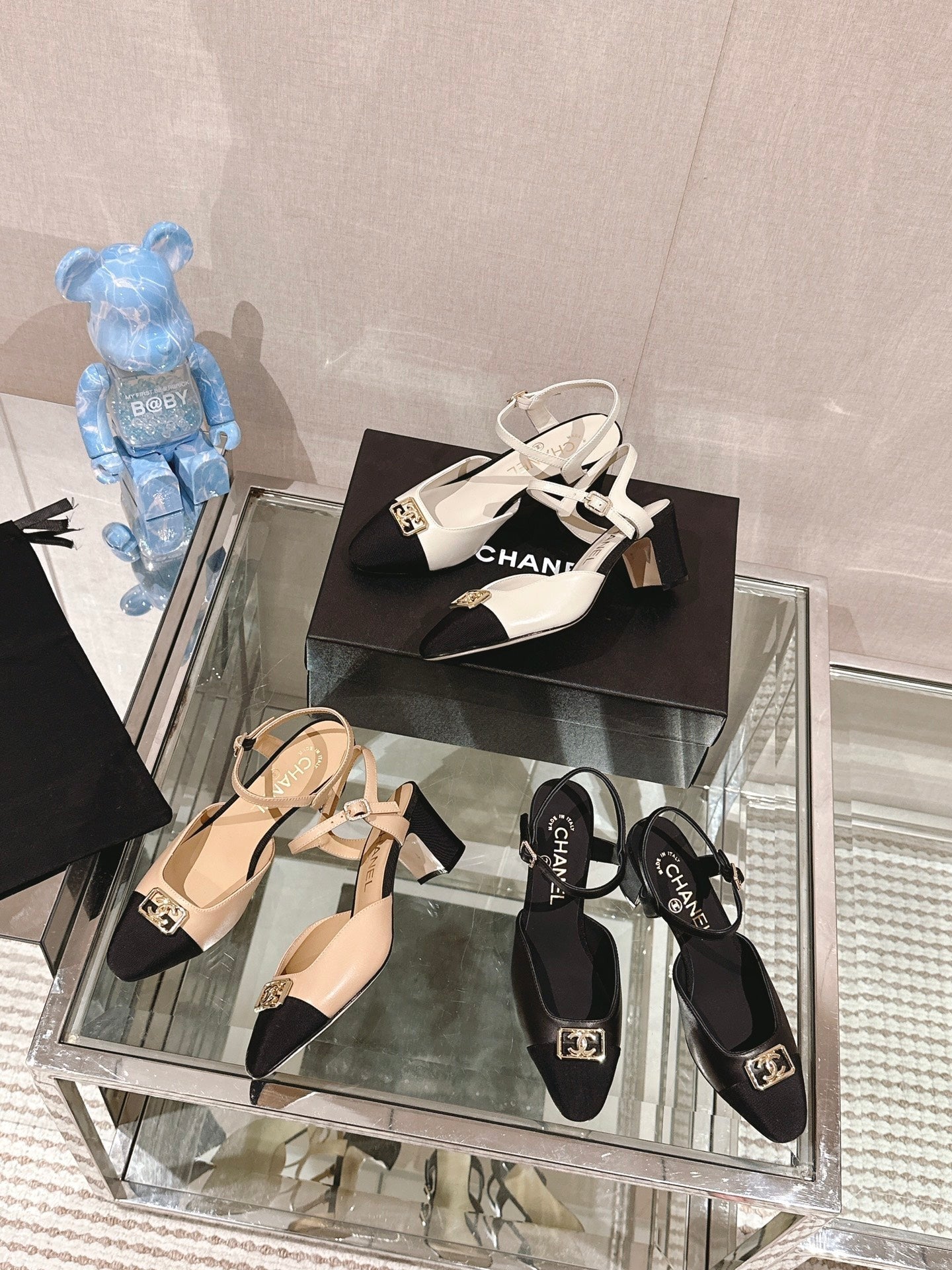 Pantofi Chanel