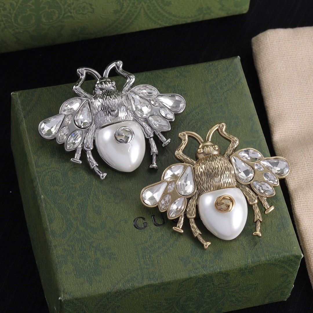 Brooch Gucci Bee