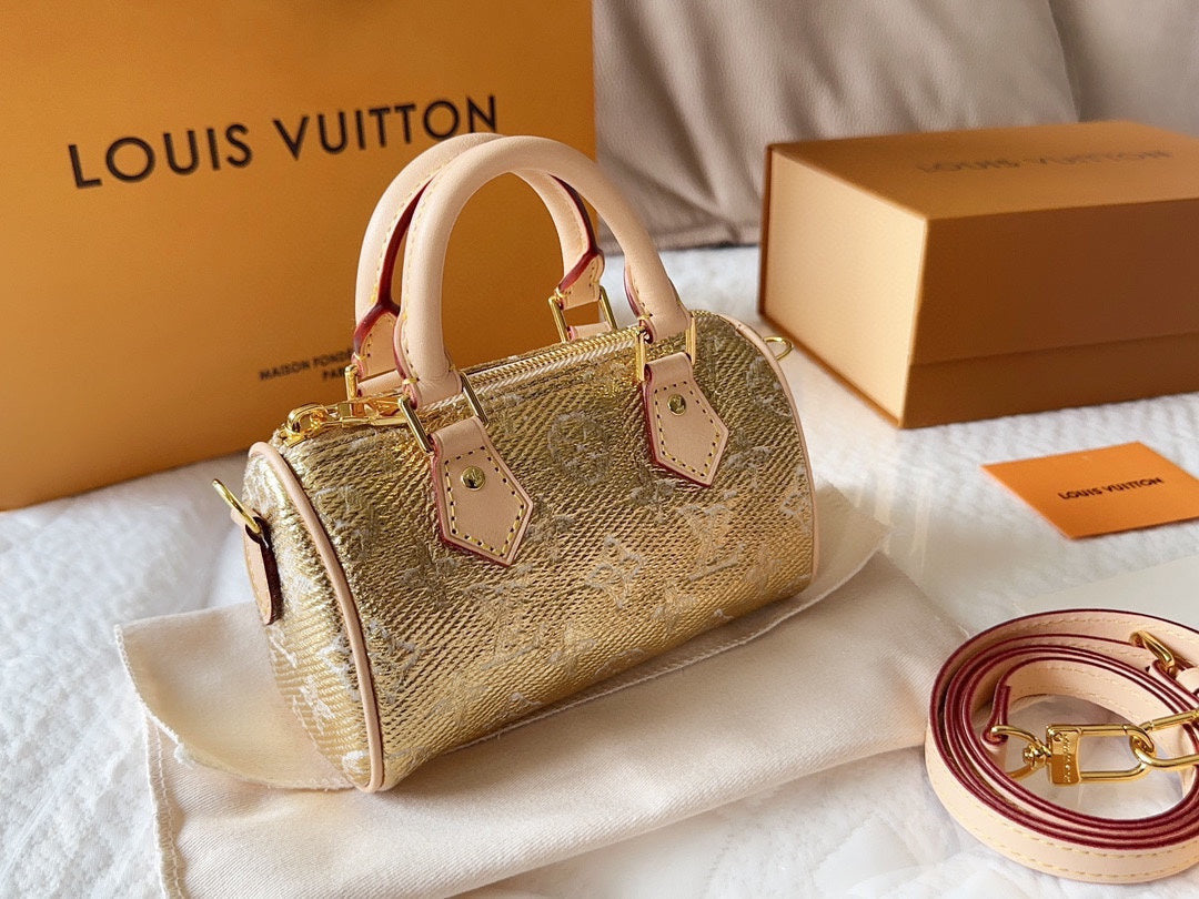 LV Speedy Nano 17 Gold