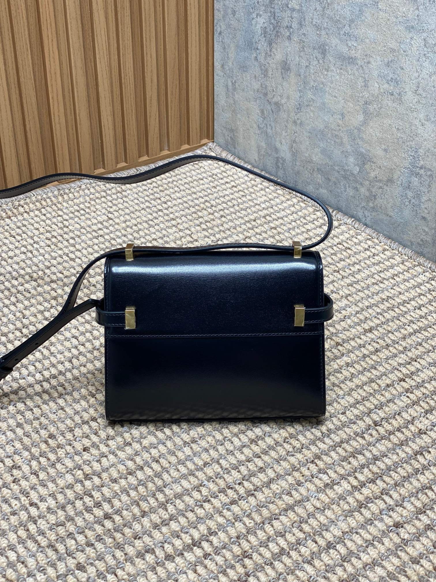 YSL Manhattan small