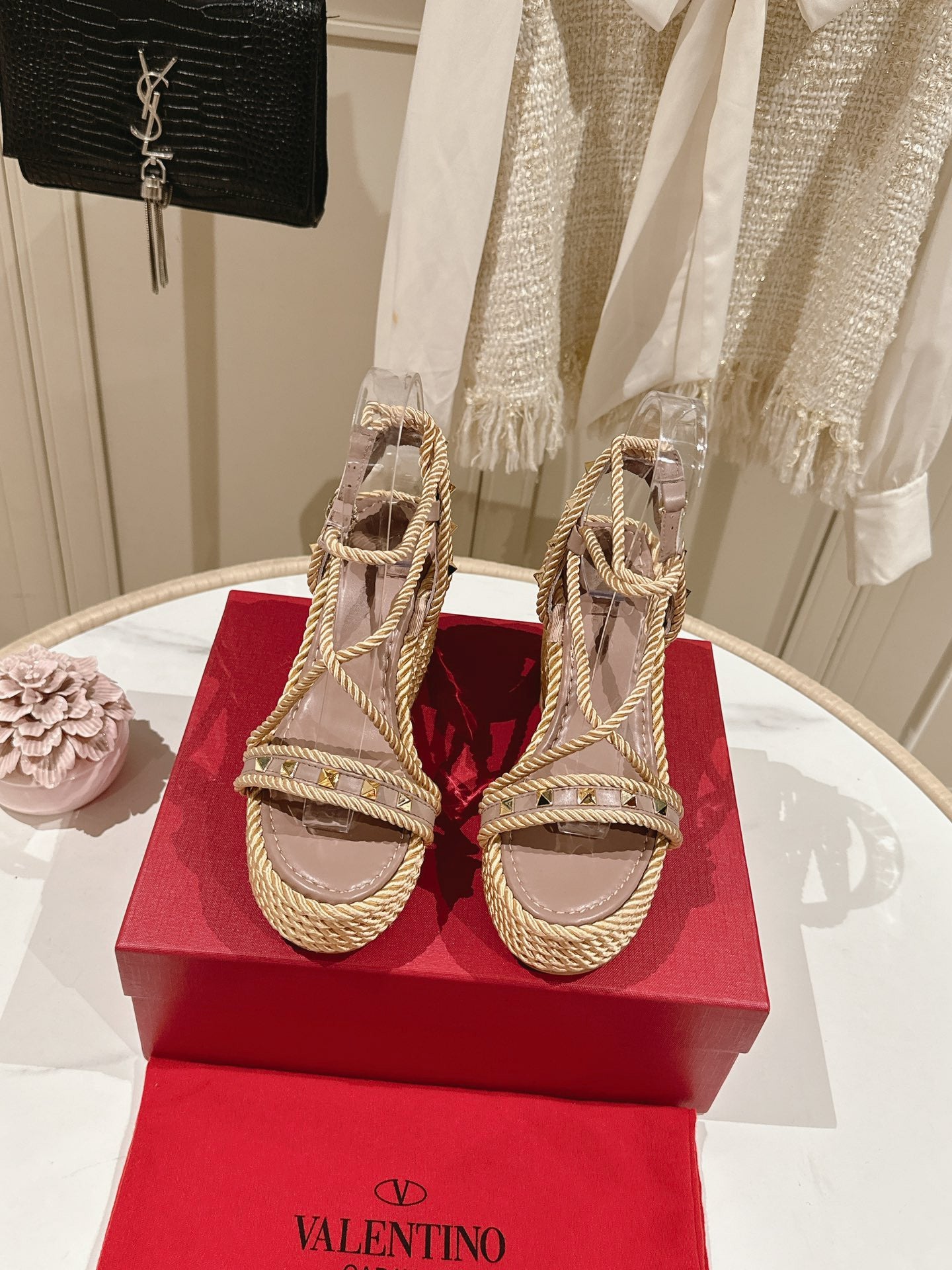 Valentino sandals nude