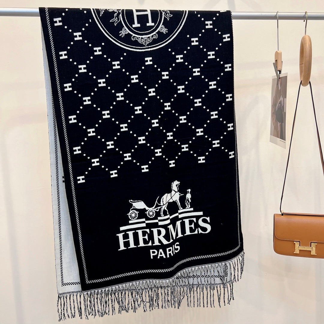 Hermes shawl