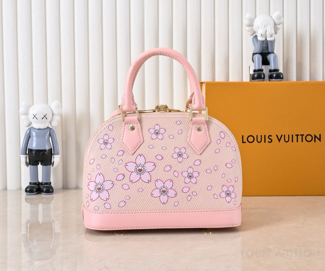 Louis Vuitton bag pink
