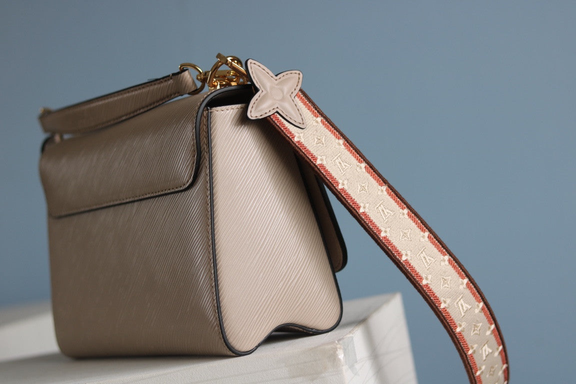 Louis Vuitton twist bag