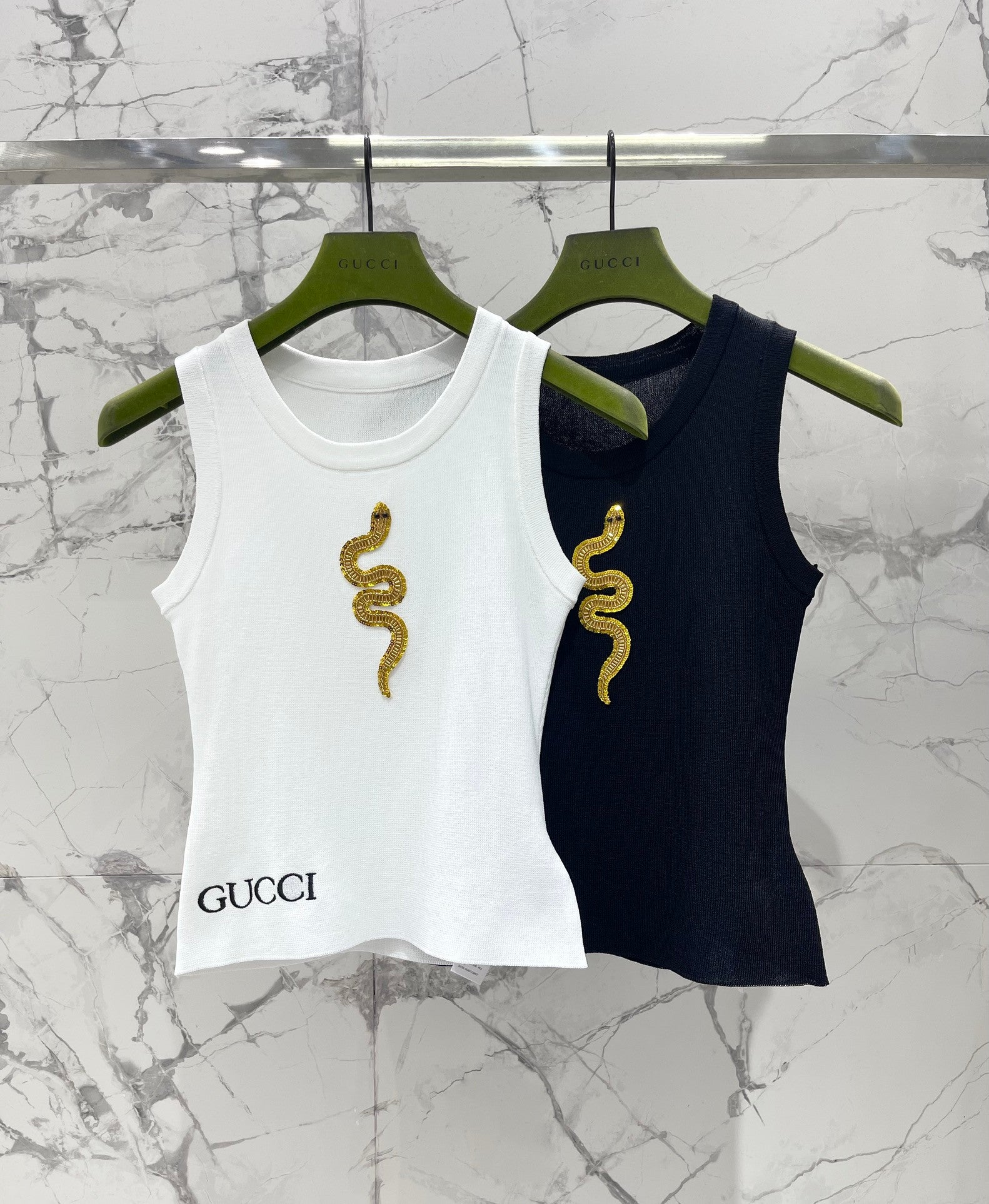 Gucci top snake logo