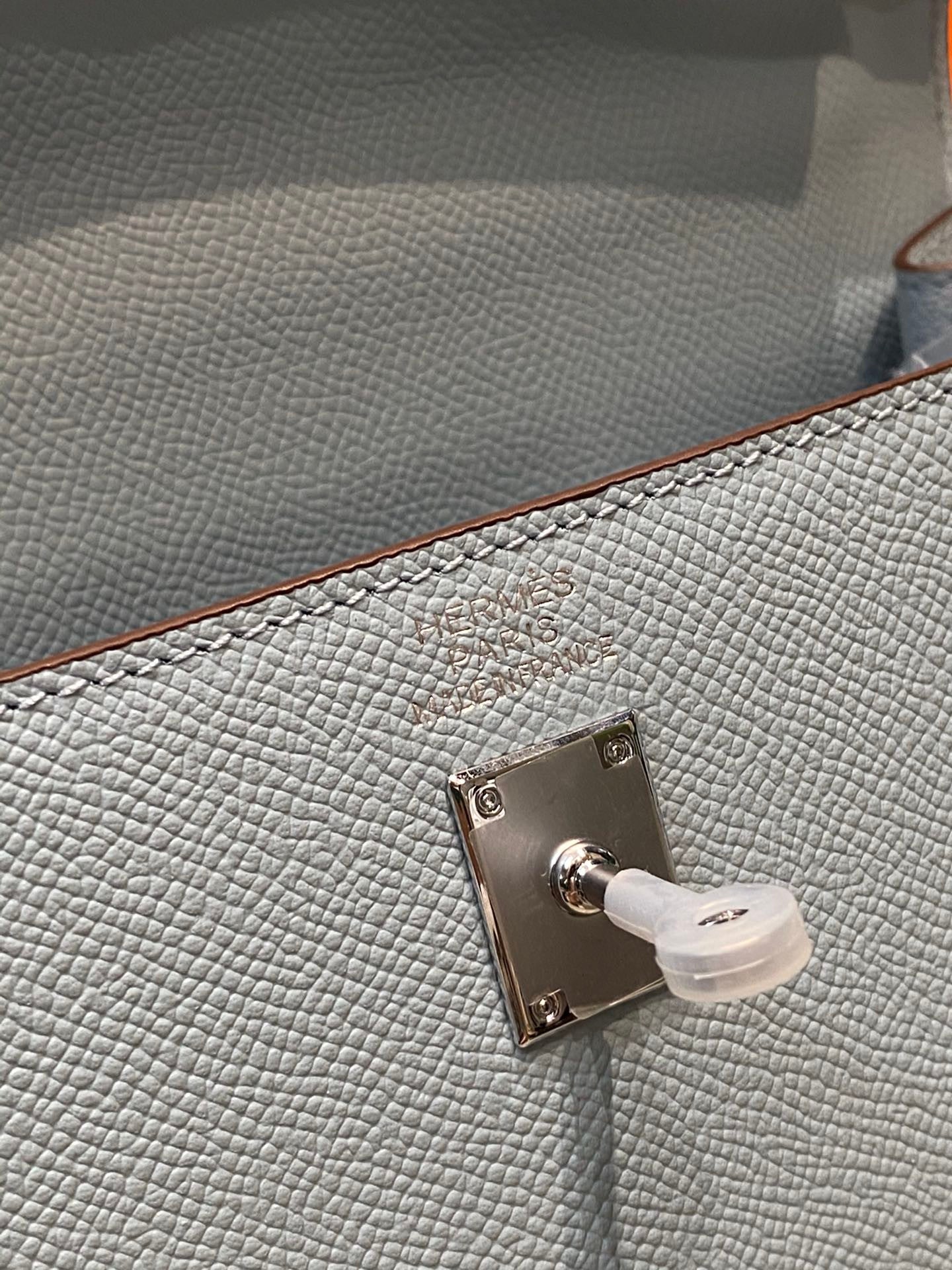Hermes Kelly 28