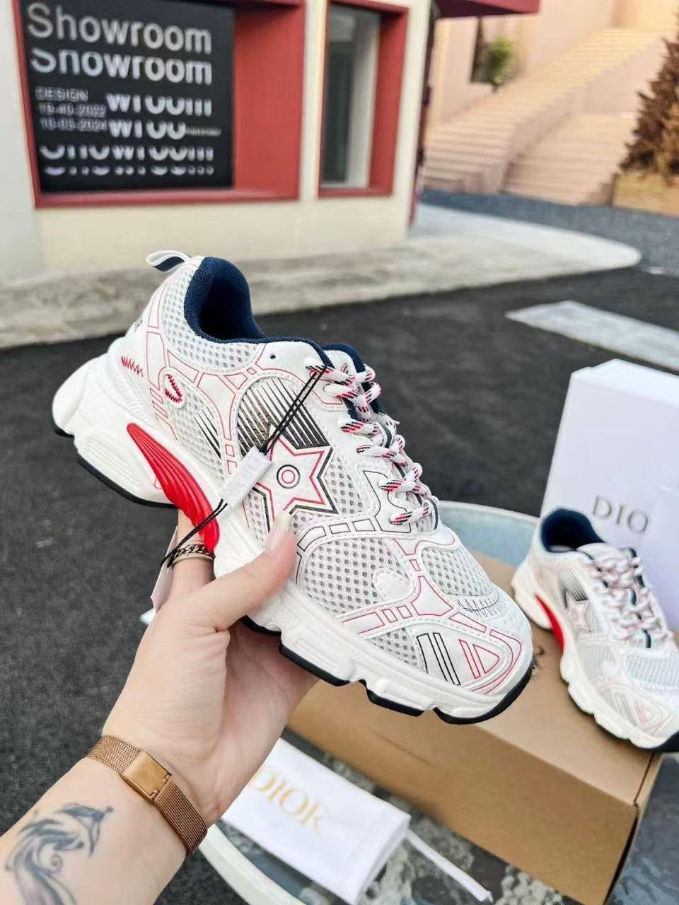 Adidași Dior Star