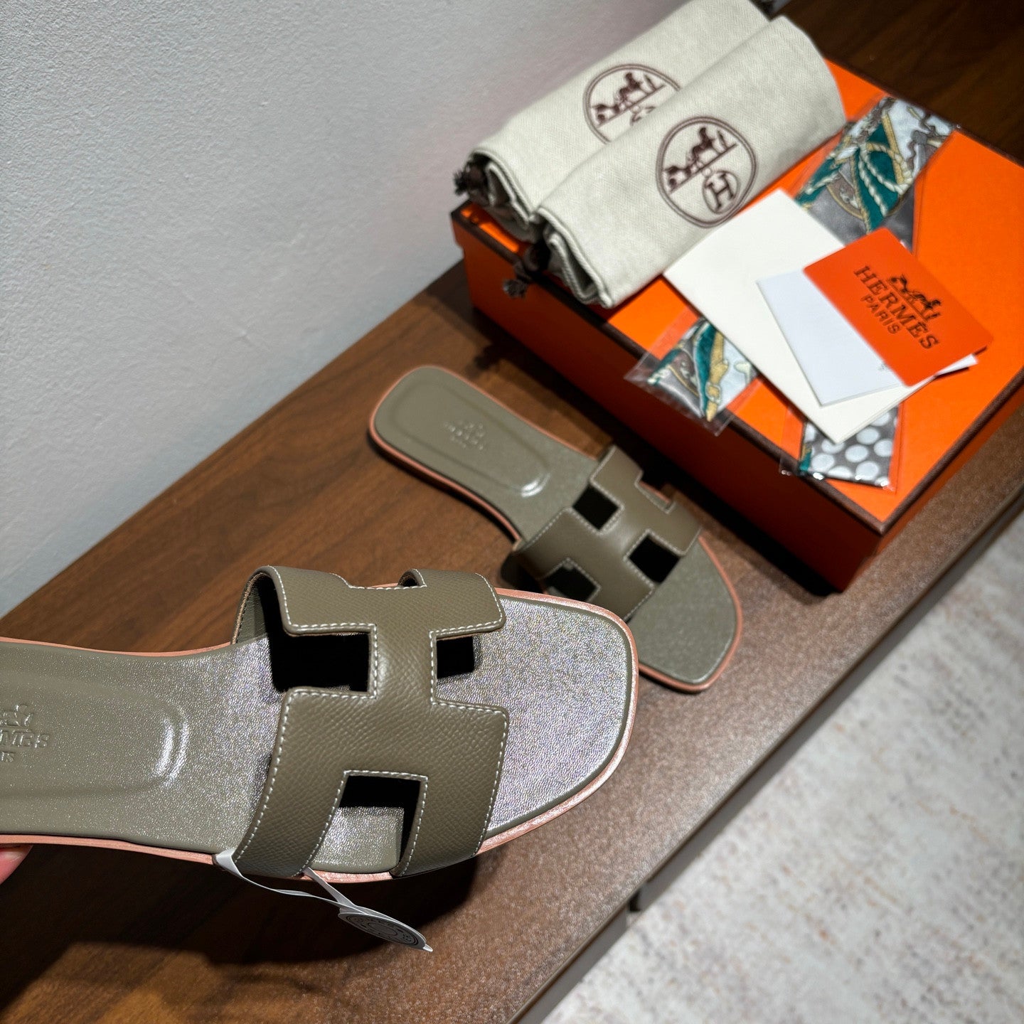 Hermes sandals grey