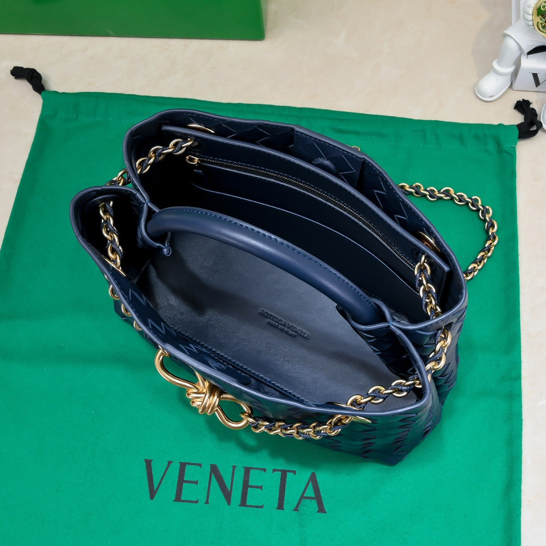 Bottega Venetta tote bag blue