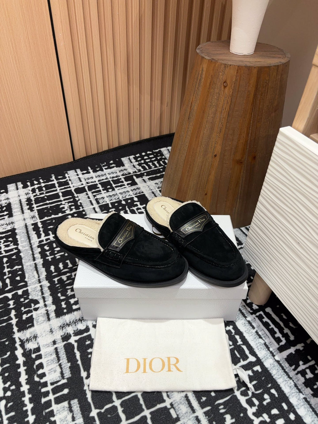 Papuci Dior