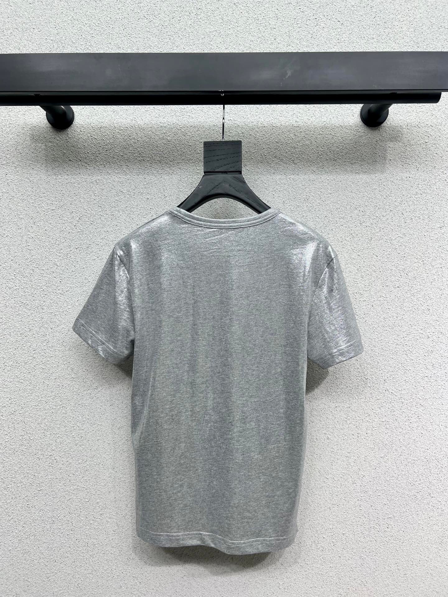 Gucci t shirt silver