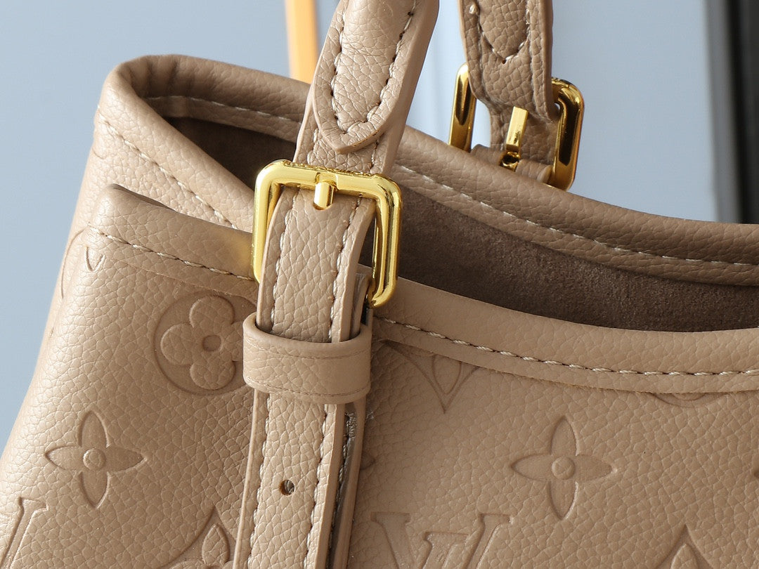 Louis Vuitton Babylon Bag