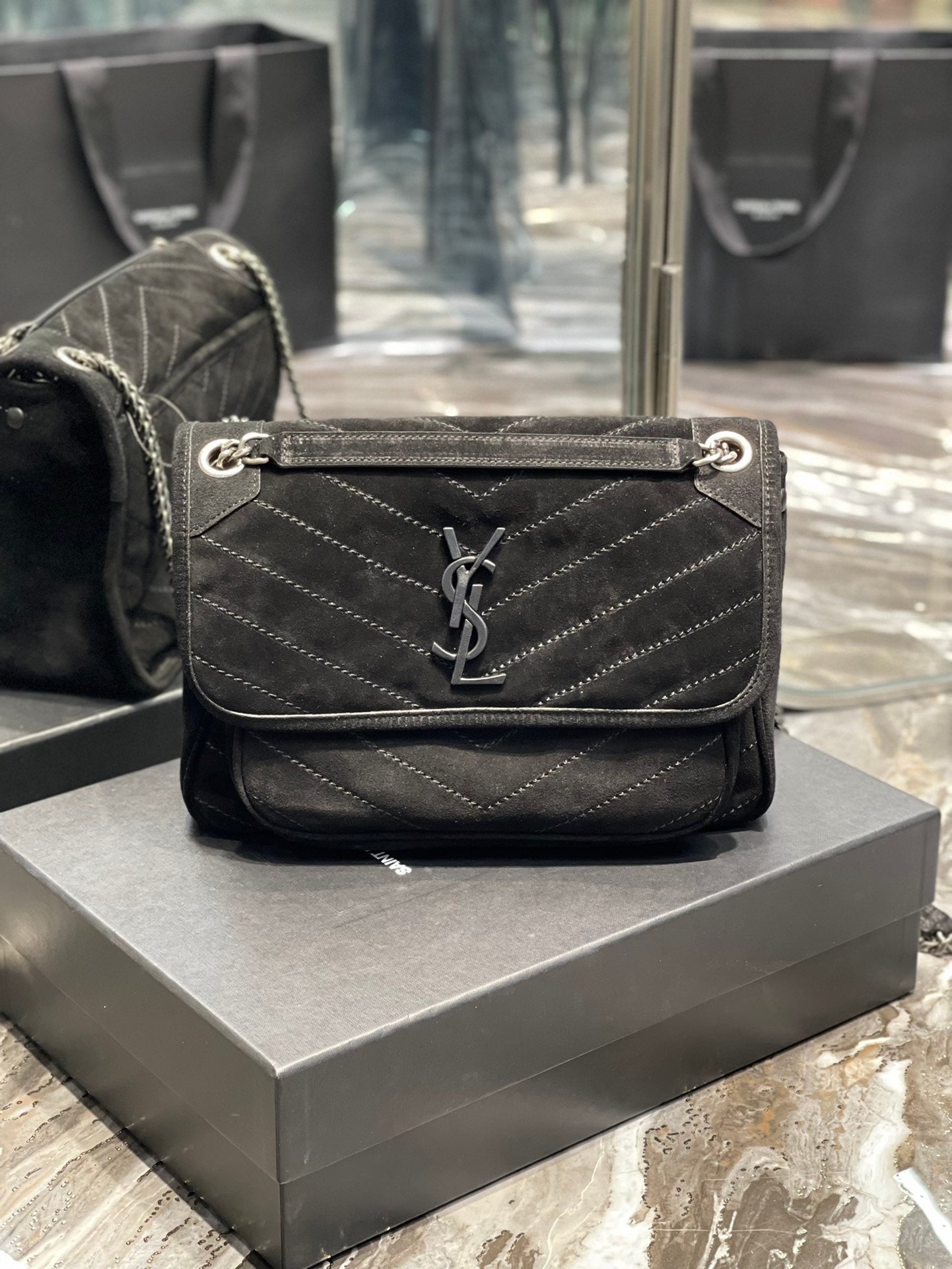 YSL Bag In suede black