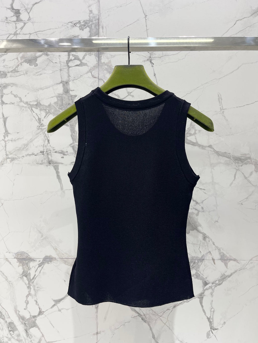 Gucci top snake logo