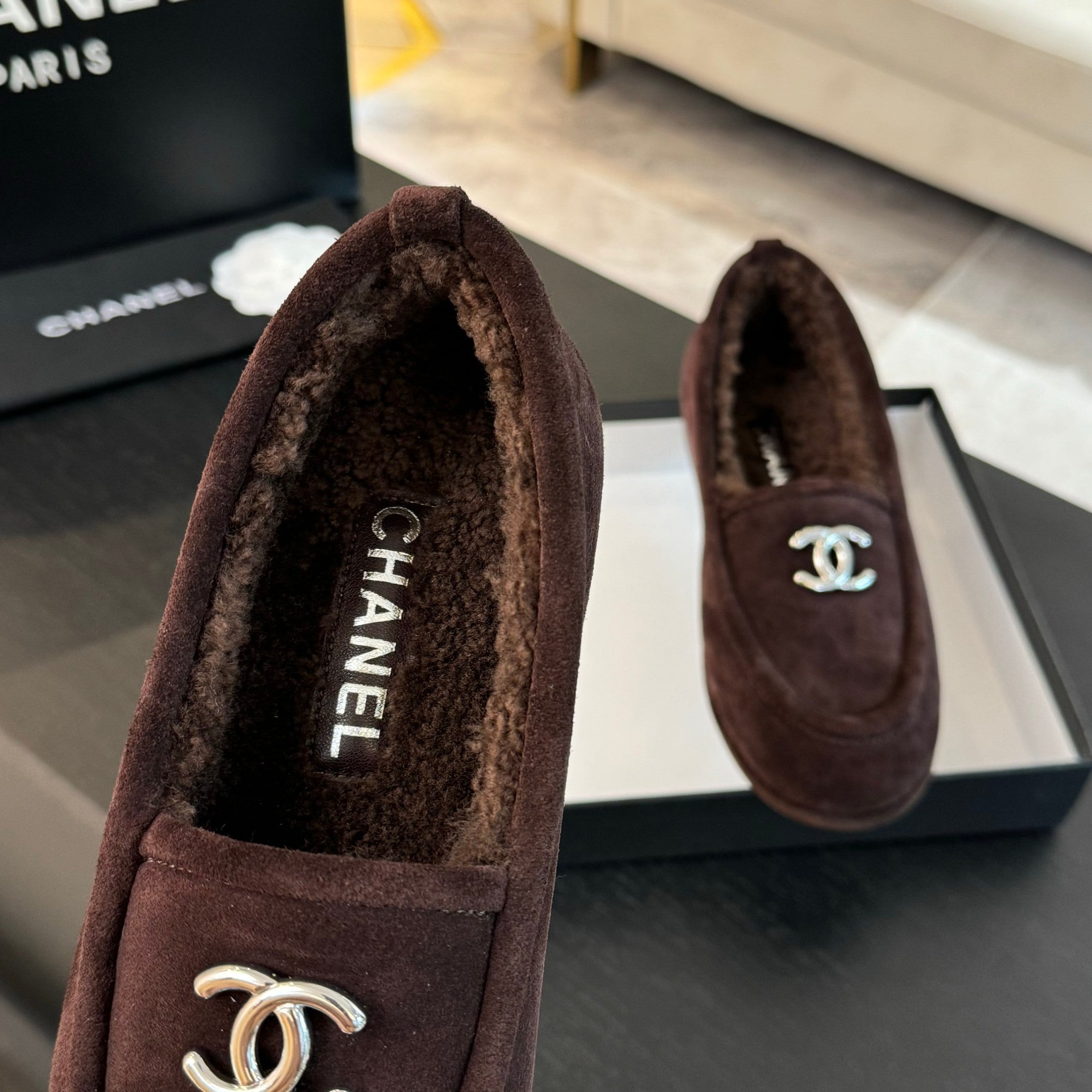 Mocasini Chanel maro